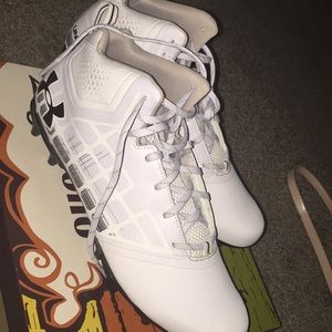 3x$65 Under armour size 11 1/2 sneakers